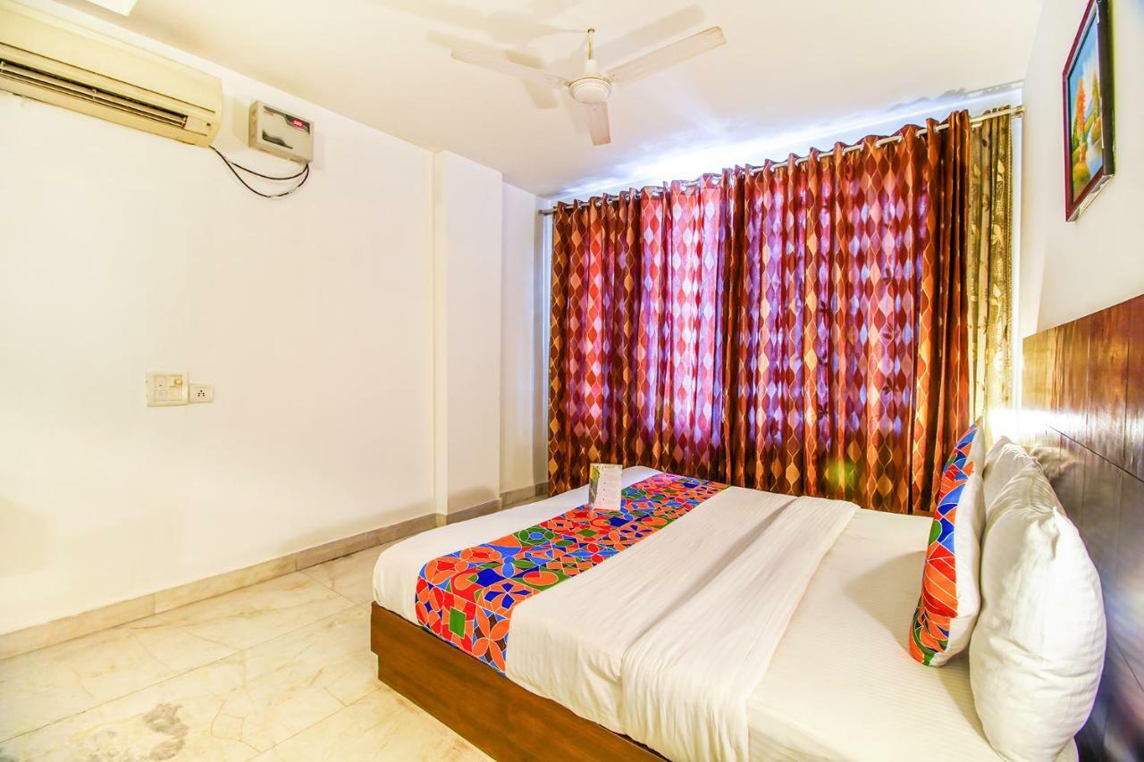 Fabhotel Mulberry Retreat Sushant Lok Gurgaon Exterior photo