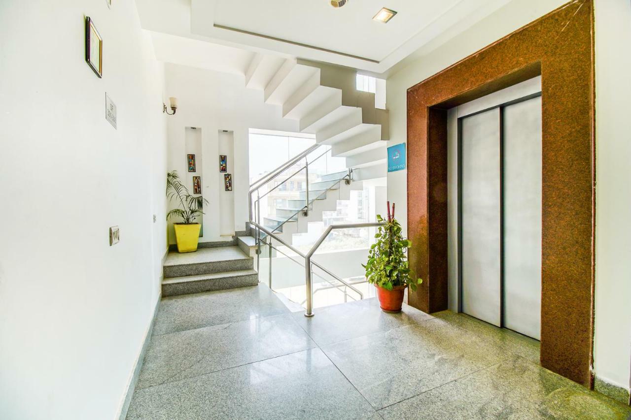 Fabhotel Mulberry Retreat Sushant Lok Gurgaon Exterior photo
