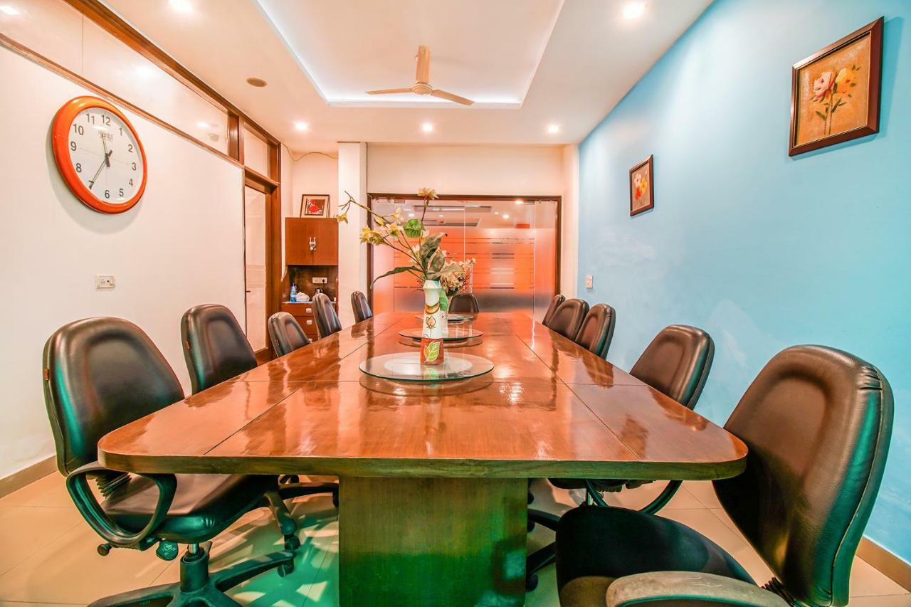 Fabhotel Mulberry Retreat Sushant Lok Gurgaon Exterior photo
