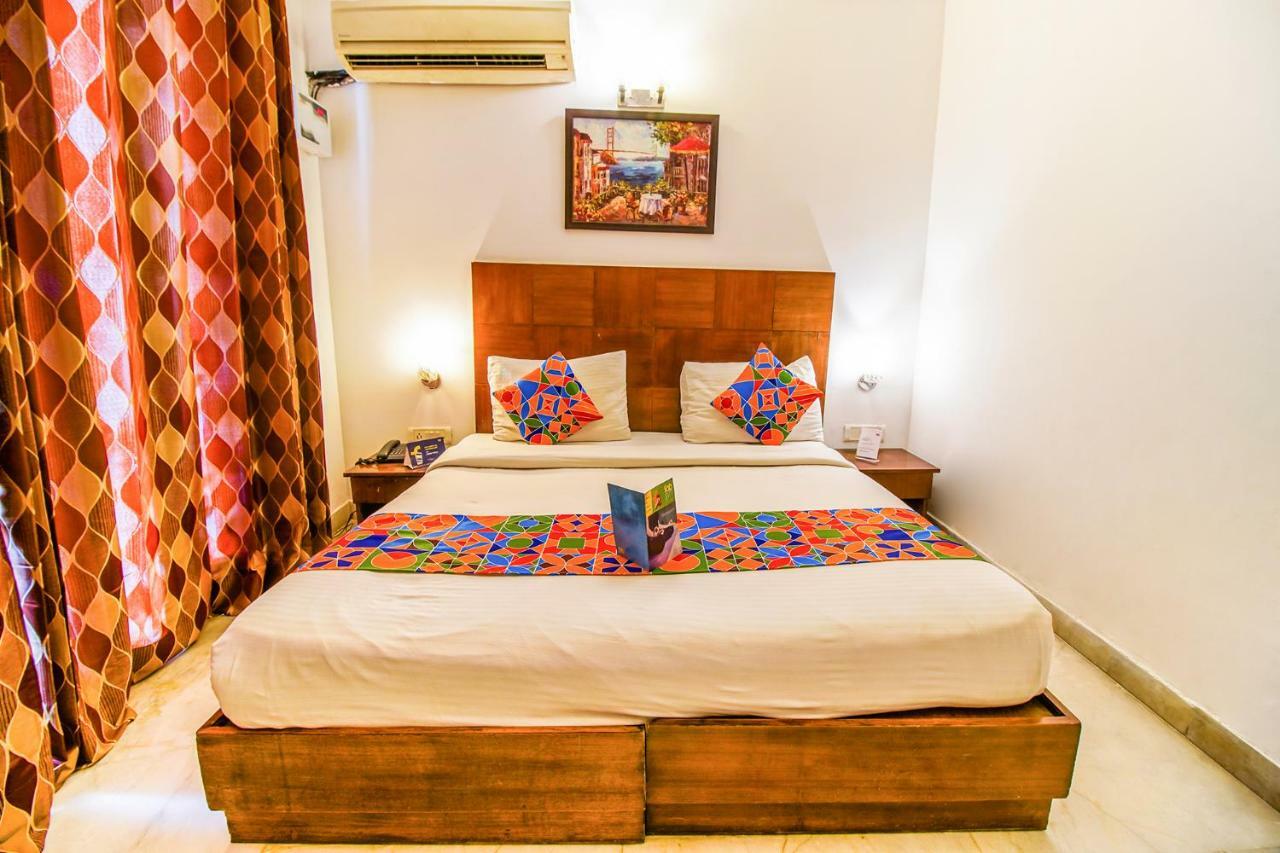 Fabhotel Mulberry Retreat Sushant Lok Gurgaon Exterior photo