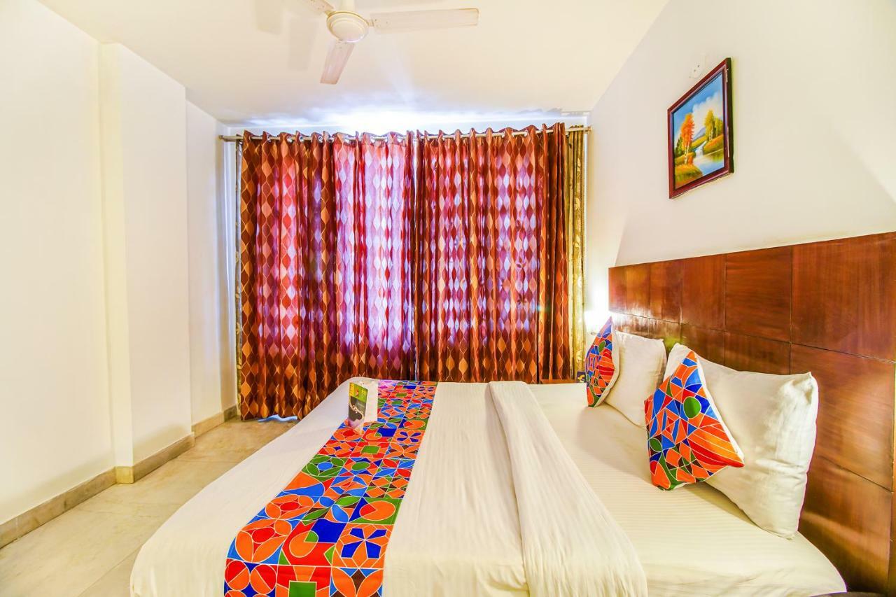 Fabhotel Mulberry Retreat Sushant Lok Gurgaon Exterior photo
